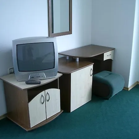 Хотел Левтери-3