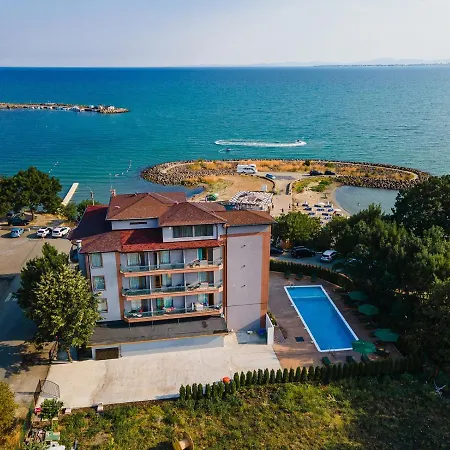 Lecardo Hotel-2