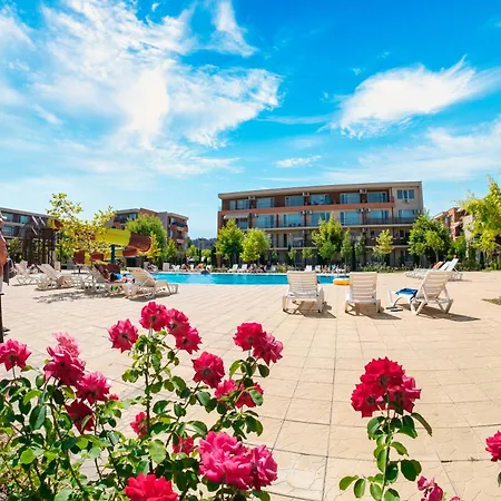 Holiday Garden Resort-3
