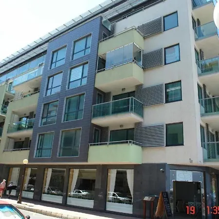 Atlantic Apartments-3