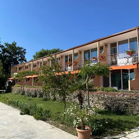 Hotel Surf Primorsko-3