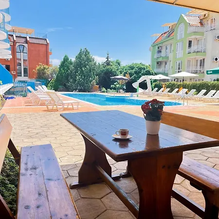 Mint Family Hotel-2