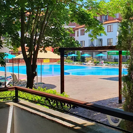 Family Hotel Apolon-3