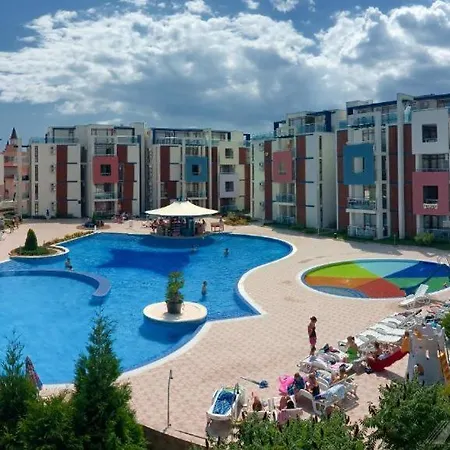 Deluxe, 1 Bed Apt, Sun City 1-2