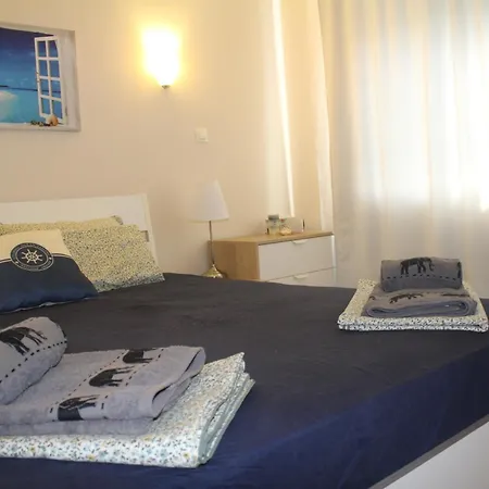 Pomorie Residence 1-Bedroom Apartment With Pool & Free Parking, 300 M To The Beach-3