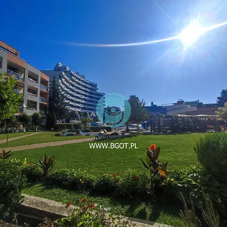 Trakia Plaza Apartments-2
