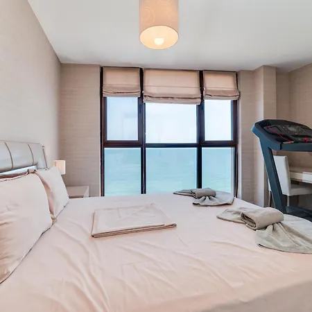 Apartcomplex Golden Bay-2