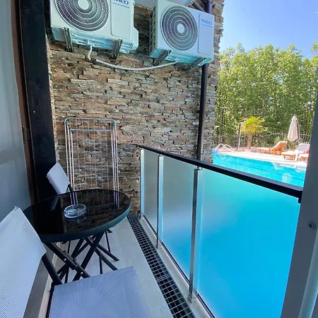 The Green Paradise Apartments-2