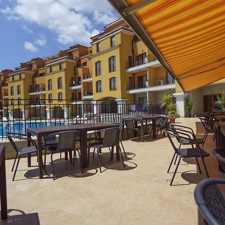 Serena Residence Aparthotel-3