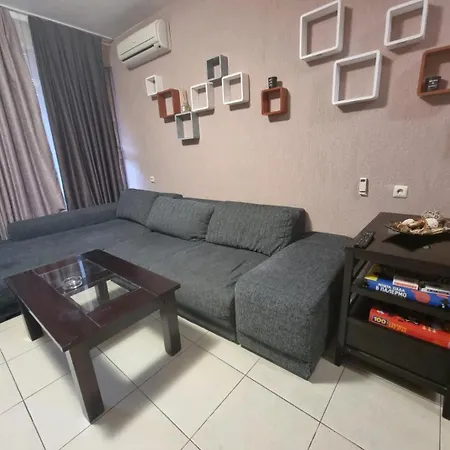 Villa Aspen Guest House-3