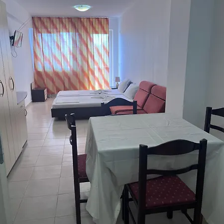 Guest House Kolev 2 - Free Parking And Wi Fi-3