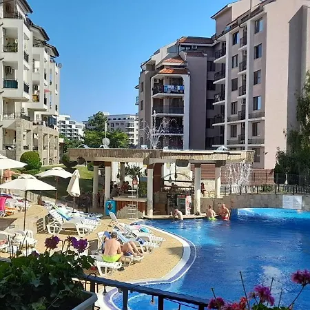 Sunny Beach Hills Apartment - Private-3