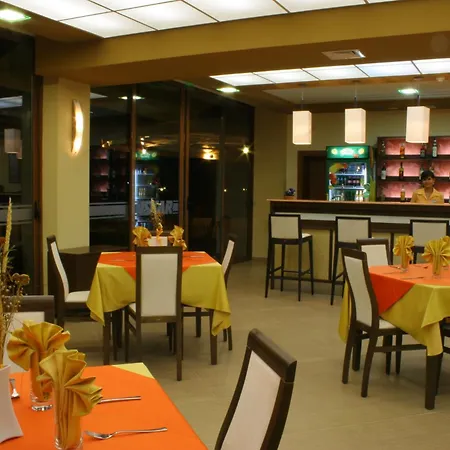 Hotel Iskar & Aquapark-3