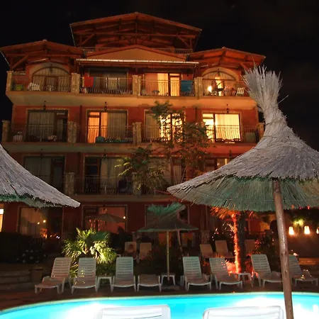 Family Hotel Tropicana-3
