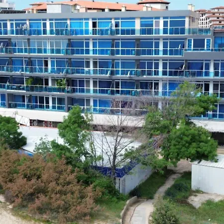 Apart Hotel Gallery A-3