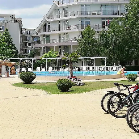 Grahams Spacious 2 Bed Apart For Rent At Sunny Beach-2