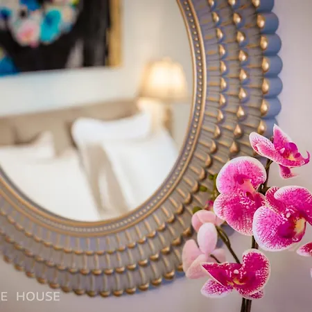 No13 Boutique House-3