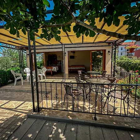 Guest House Moiata Kashta-2