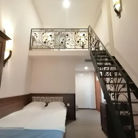 Hotel Aristokrat-2