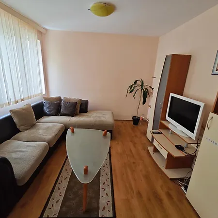 Samuil Apartments - Central Burgas-3
