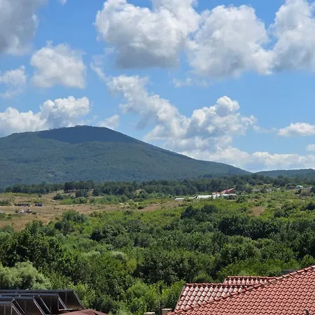 Estreya-3