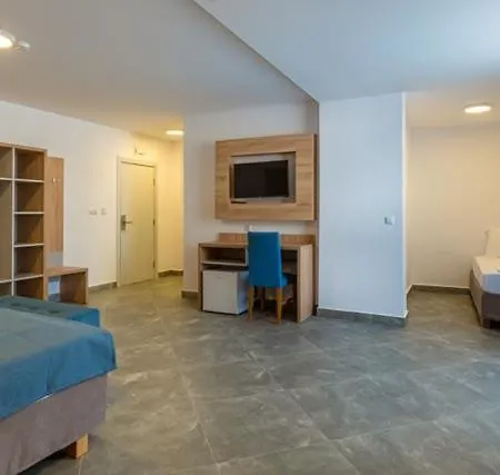 Martinez Hotel All Inclusive-3