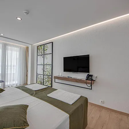 Olive Villas Beach Hotel-3