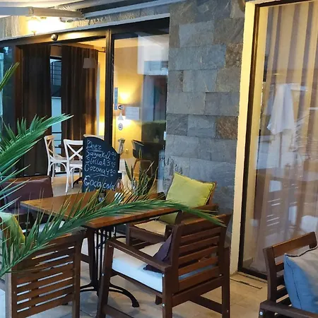 Seaside Garden Apartment With 2 Bedroom For Up To 5 Pax-2