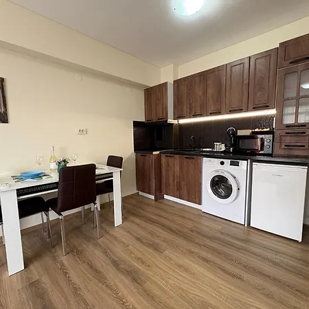 Kamelia Suites-3