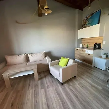 Studio 8 Arapya-3