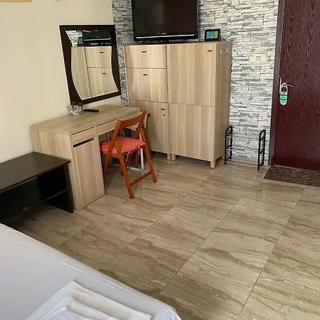 Hotel Sea Star Приморско-3