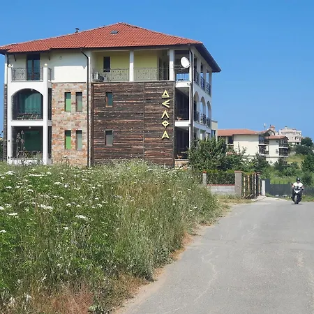 Family Hotel Delfa-2