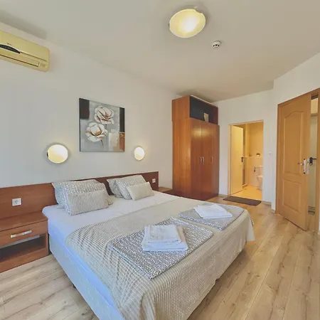 Two Bedroom Apartment In Trakia Sunny Beach-3