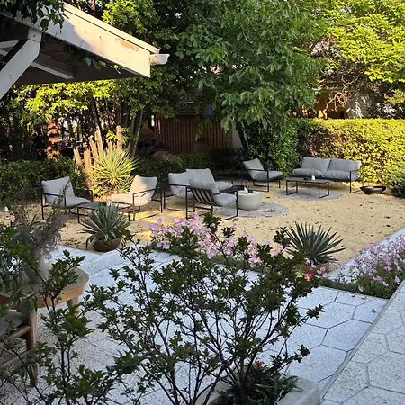 Friends Boutique Hotel-3