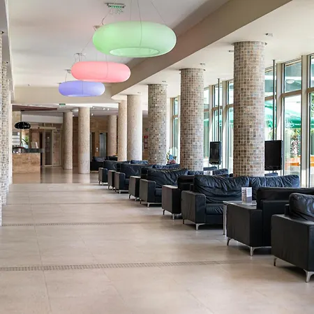 Jeravi Club Hotel-3