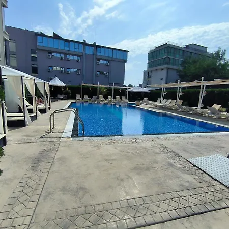 Apartments In Vip Classic-3