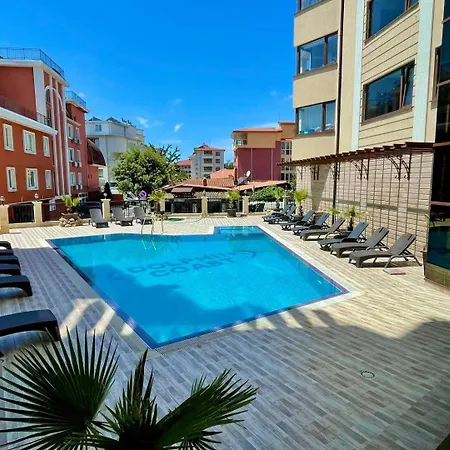 Luxurious 2 Bedroom Appt At The Black Sea Coast-2