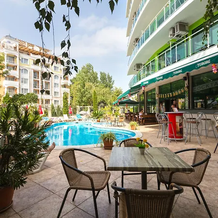 Hotel L&B- Free Parking-3