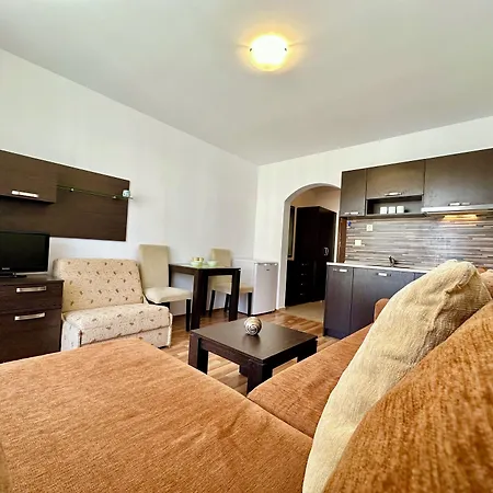 Menada Diamant Apartments-3