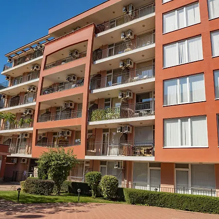 Sunset Beach - Menada Apartments-3