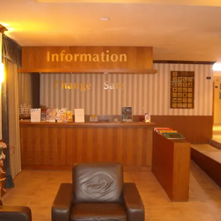 One Bedroom Apartment With Balcony-2