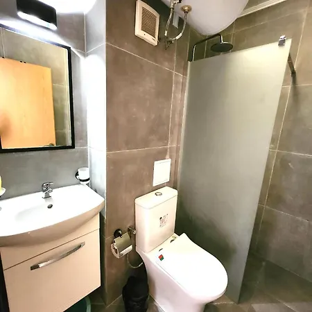 One Bedroom Guest Suite-2