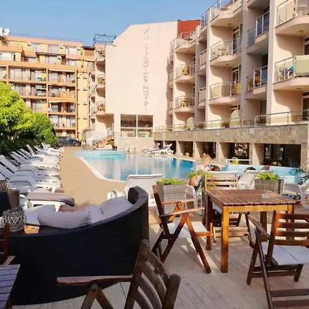 Hotel Tropics & Venera-3