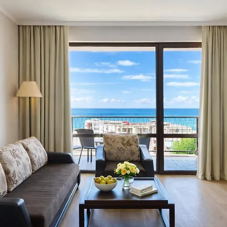 Royal Beach - Modern & Private Apartments In Center Sunny Beach-3