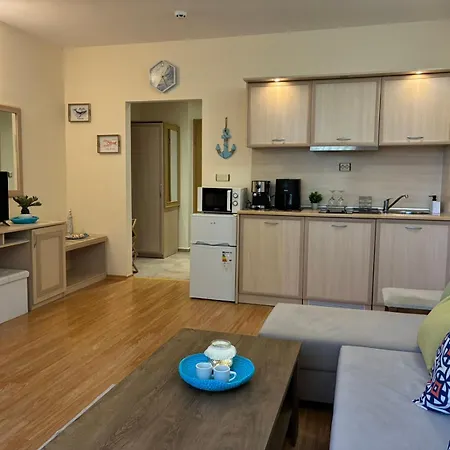 Good Vibes Apartment Avalon - Уютен, Двустаен С Басейн, Тераса И Wi-Fi-2