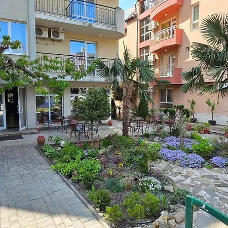 Family Нouse -Нotel Asai-3