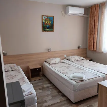 Guest House Diamandievi-2