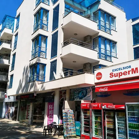 Private Apartments Aparthotel Excelsior-3