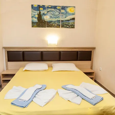 Ravda Bay Guest House-2