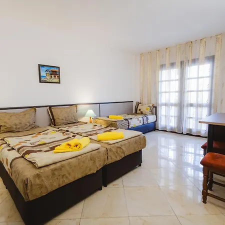 Hotel Stefanov 1-2